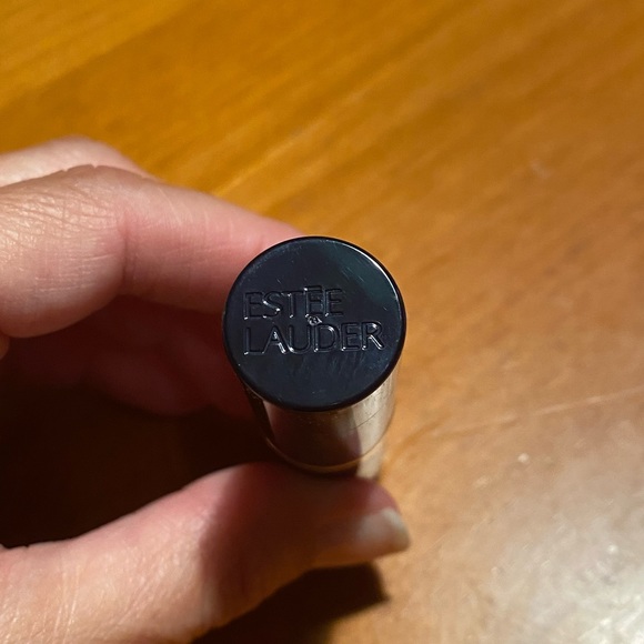 Estée Lauder Pure Color Envy Lipstick - Picture 4 of 15